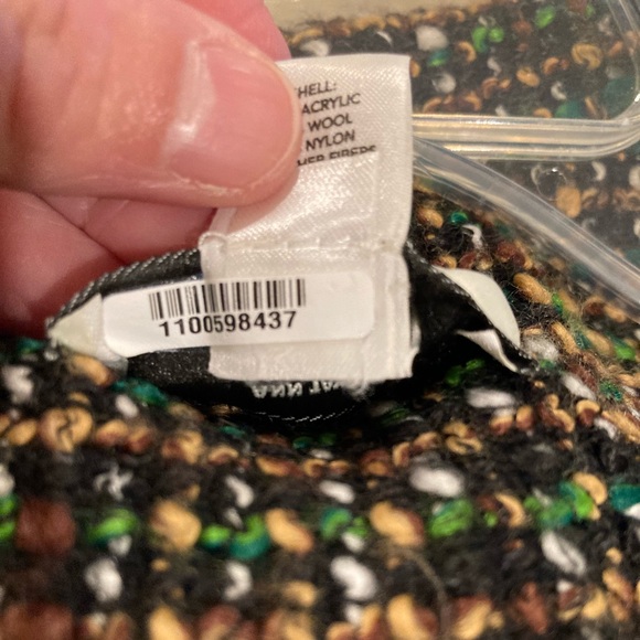 Ann Taylor Loft 3 Button Cropped Tweed Blazer Multi-Colored, Size 0 - Picture 11 of 12